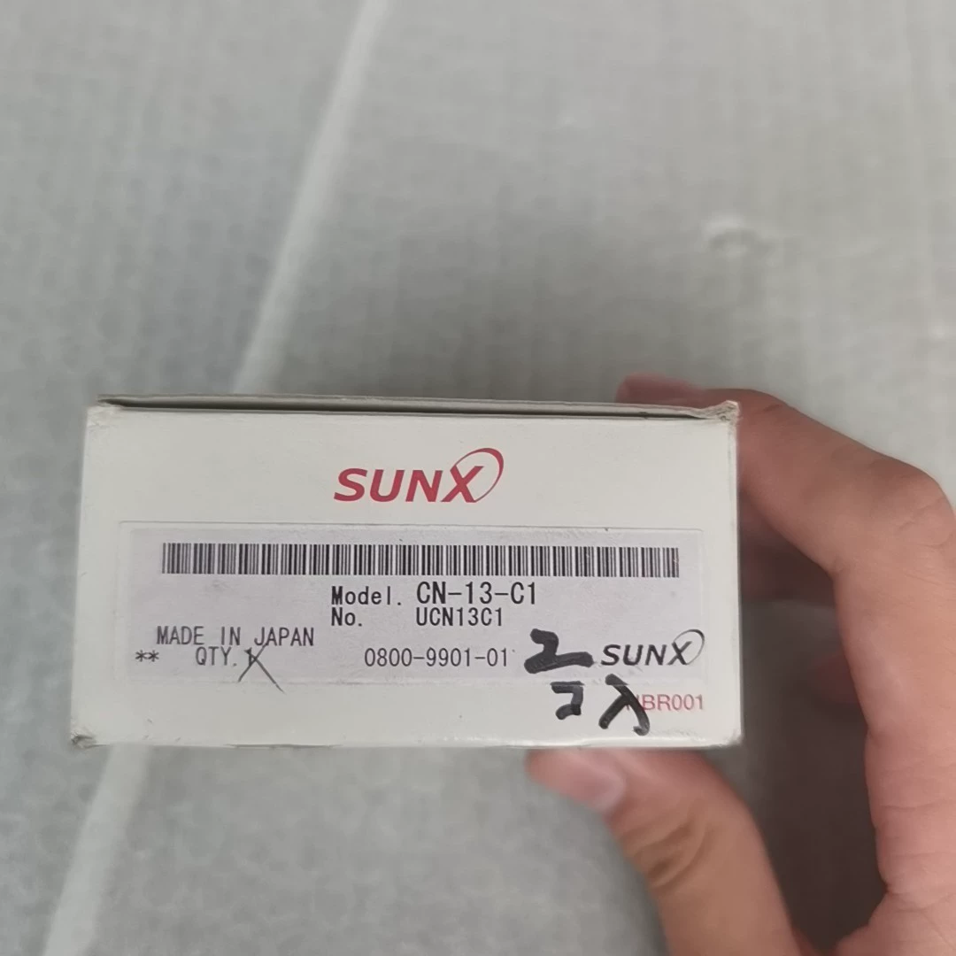 Sensor de proximidad SUNX CN-13-C1 - Nuevo