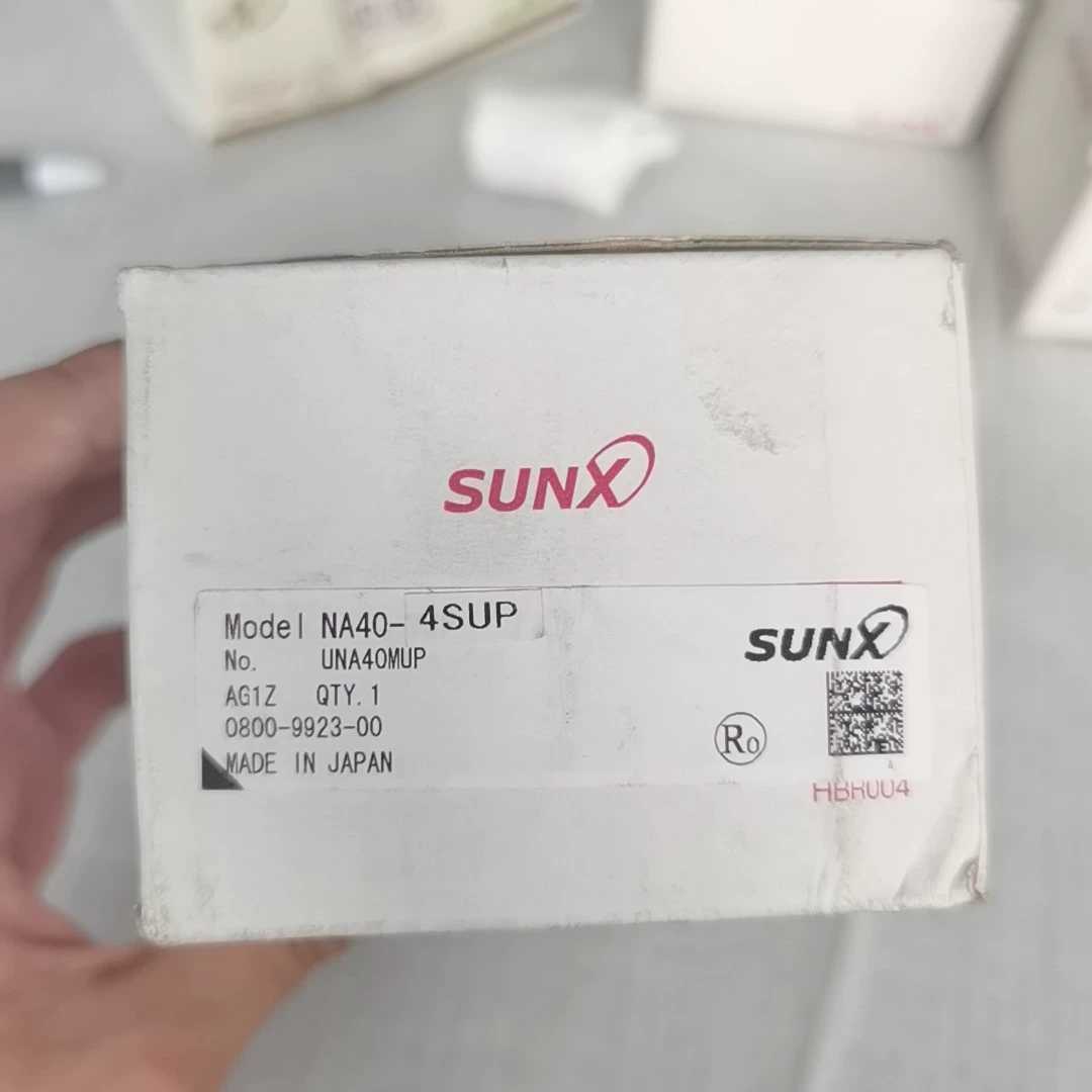 SUNX NA40-4SUP sensor - New