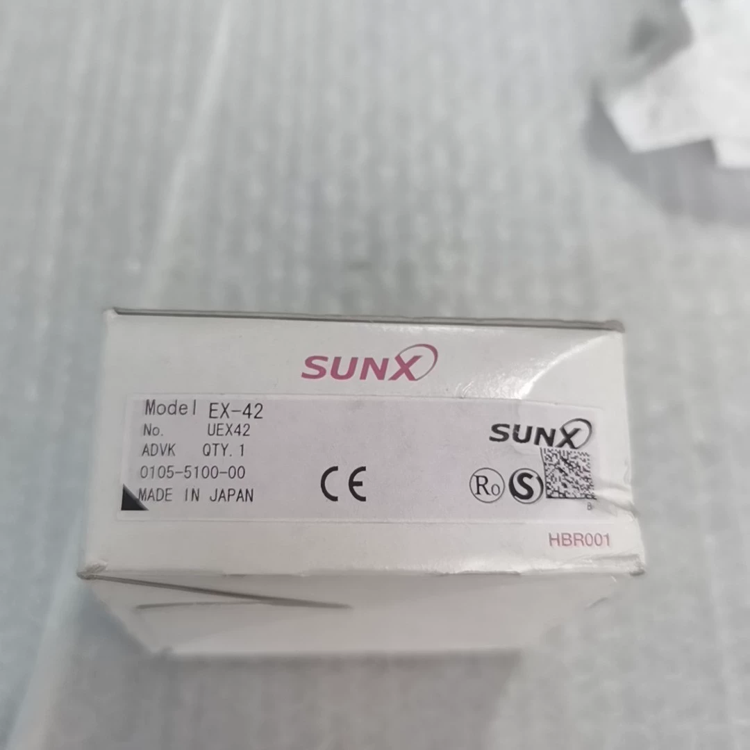 SUNX EX-42 Proximity Sensor - Used