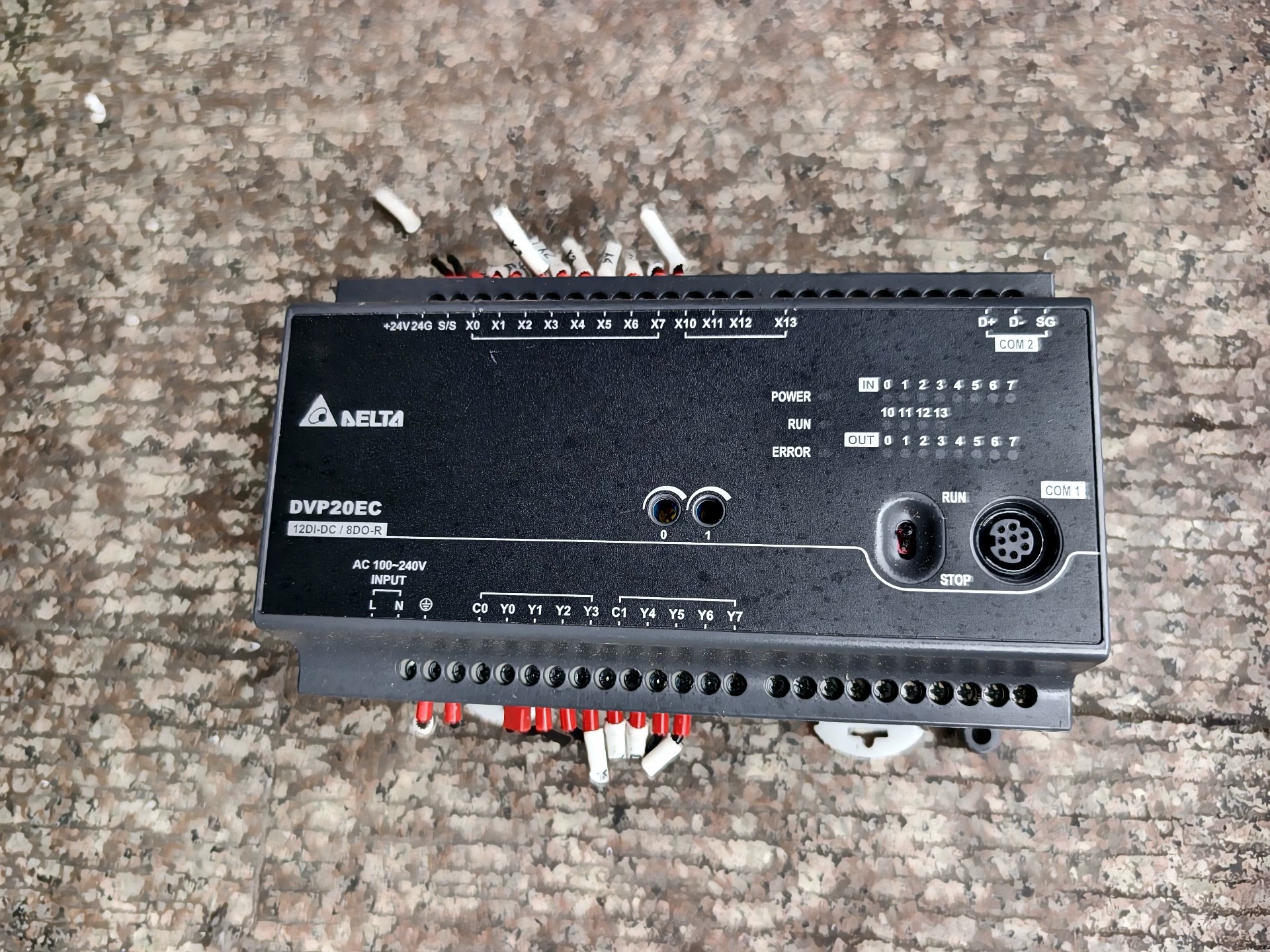 Delta DVP20EC00R3 - Used
