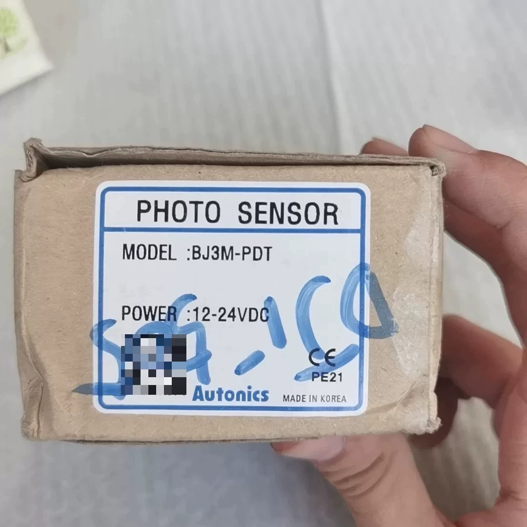 Autonics BJ3M-PDT photoelectric sensor - New