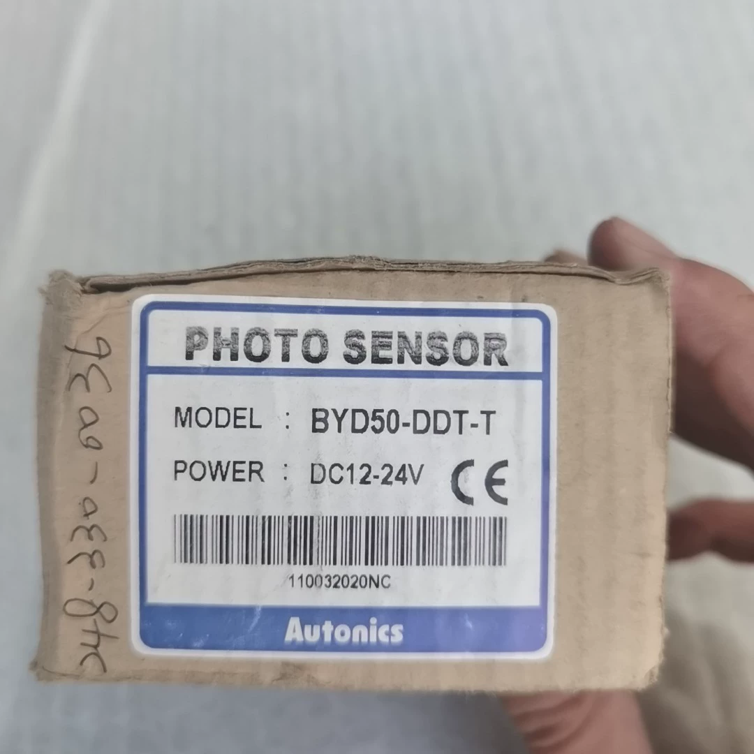 Autonics BYD50-DDT-T Photoelectric Sensor - New