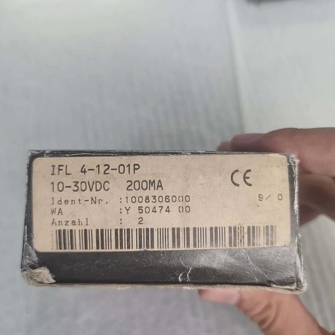 Schmersal IFL 4-12-01P 近接スイッチ - 中古