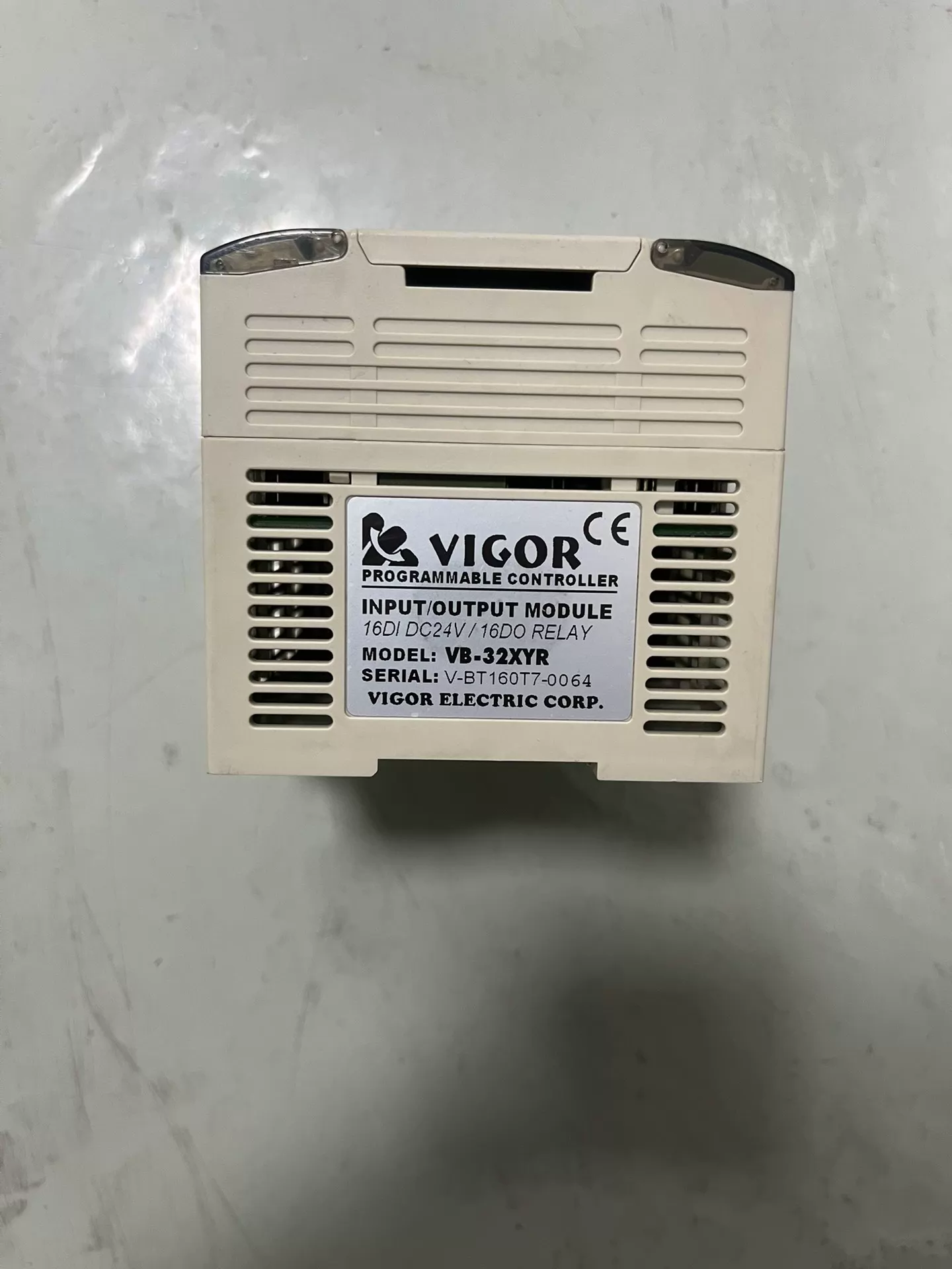 VIGOR VB-32XYR PLC I/O Expansion Module - Used
