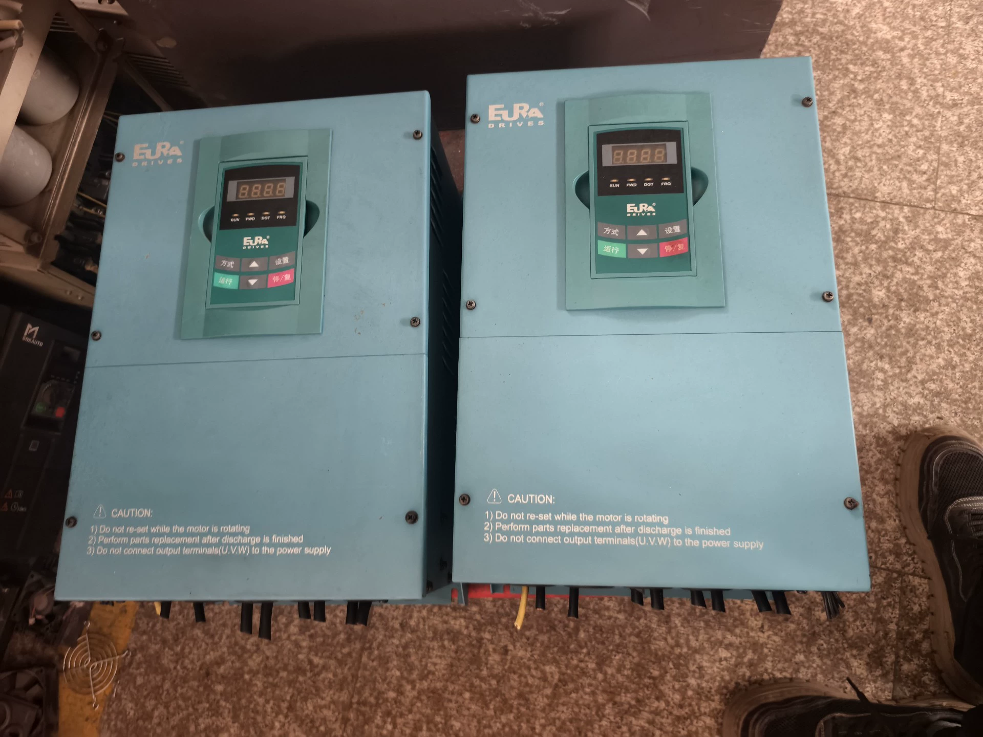 EURA E1000-0220T3 Frequenzumrichter - Gebraucht