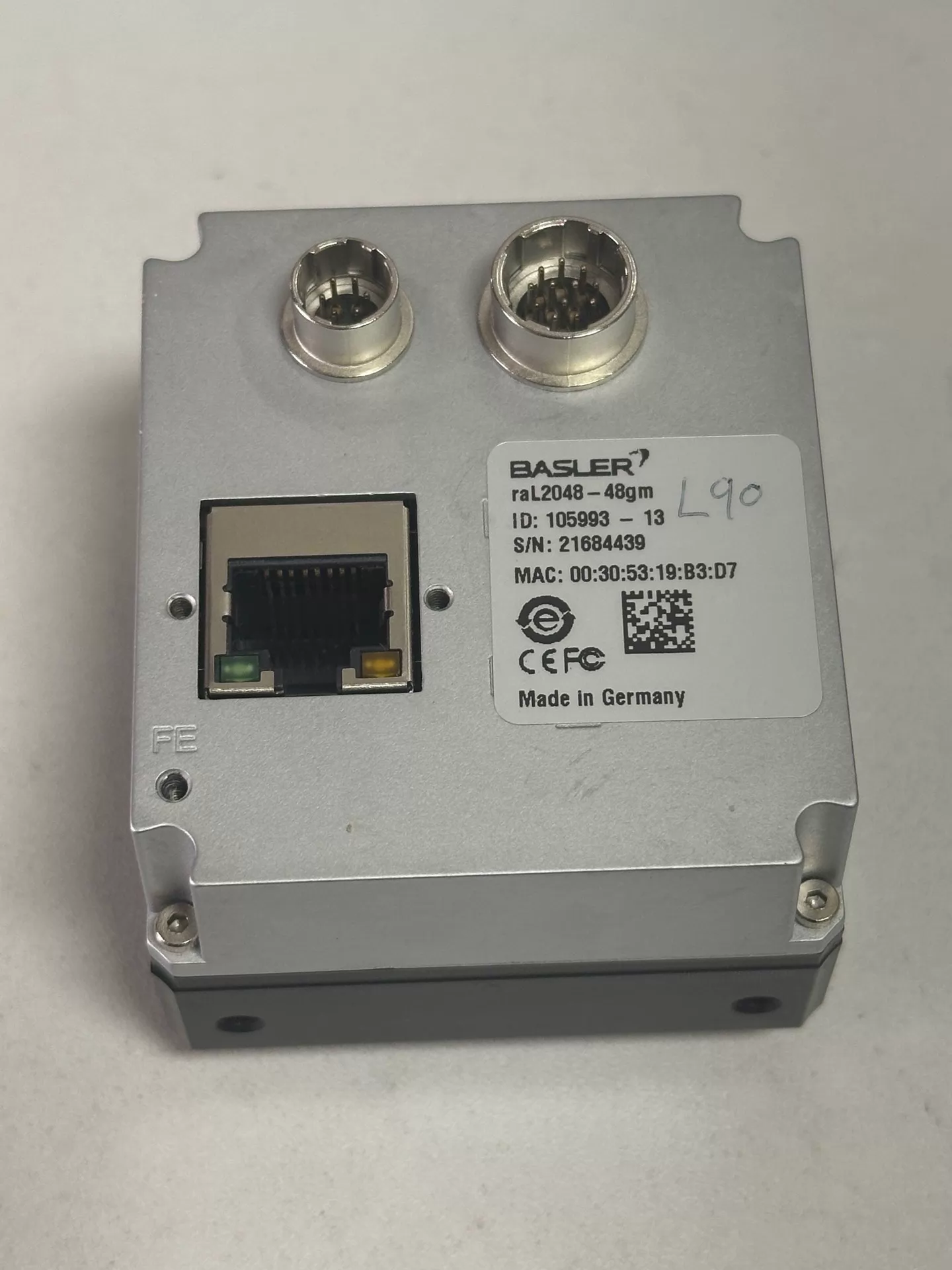 Basler raL2048-48gm ラインスキャンカメラ - 中古