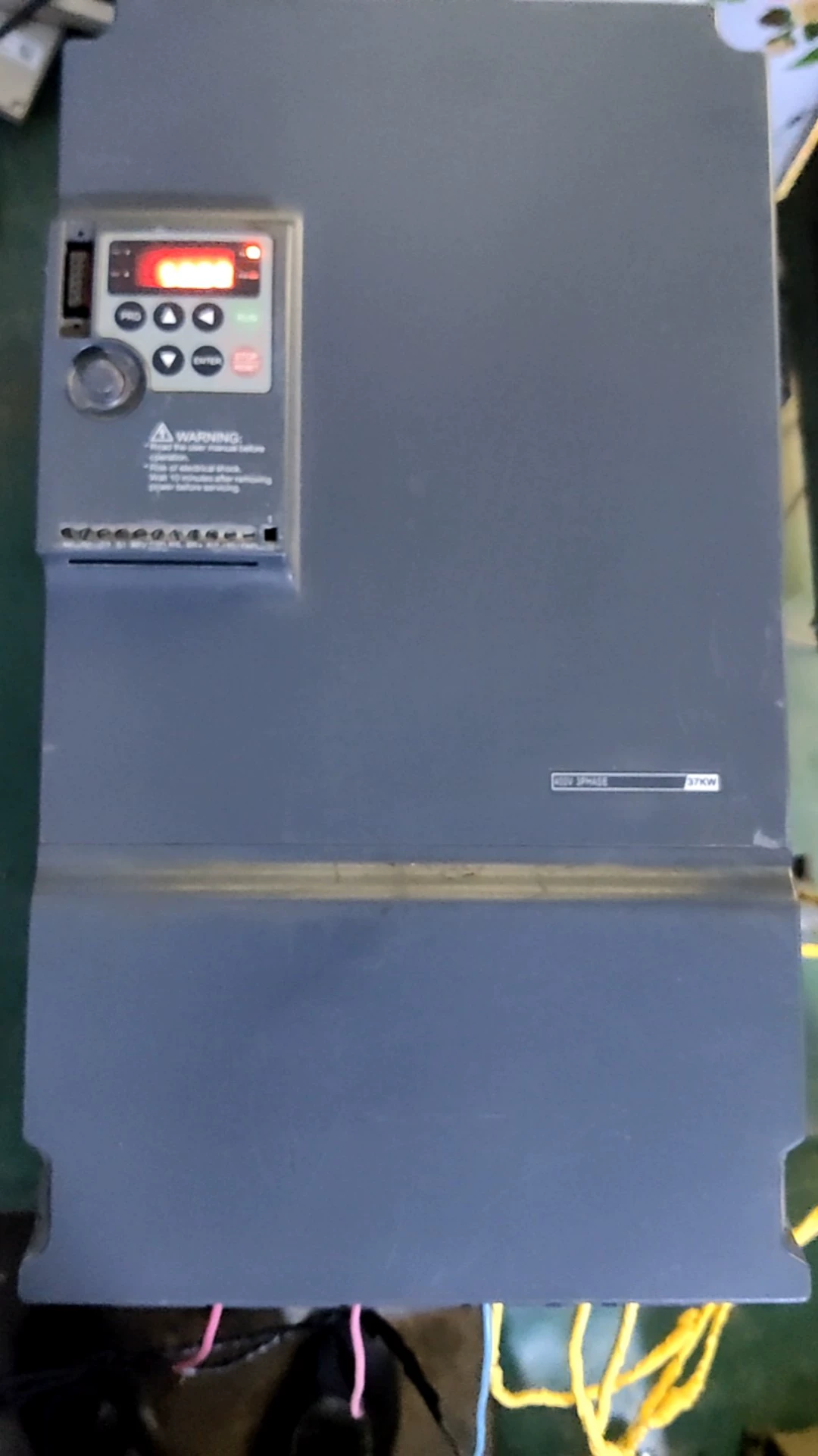 ZONCN NZ200T-37GY-4-6 variable frequency drive - Used