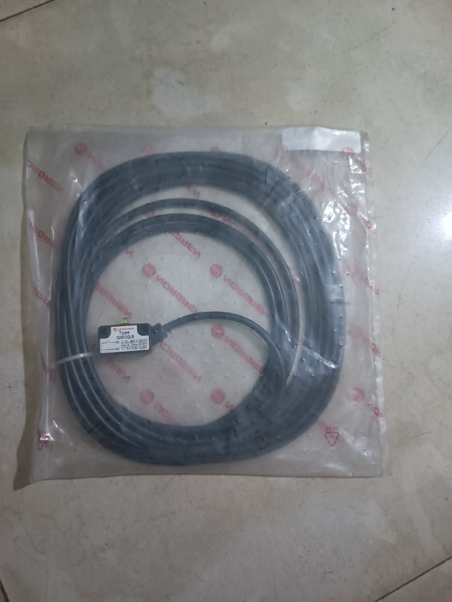 IMI Norgren QM/32/5 Magnetic Cylinder Switch - New