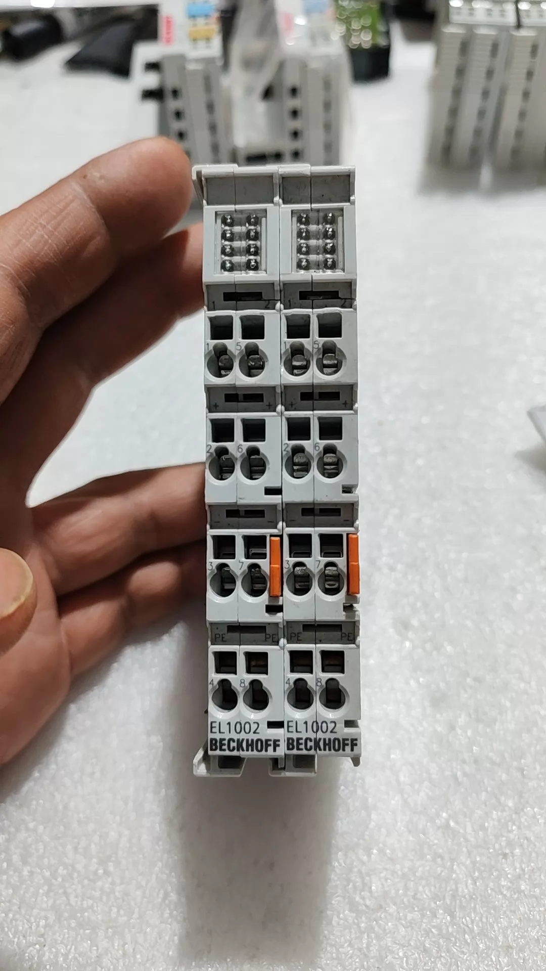 Módulo de entrada digital Beckhoff EL1002 - Usado