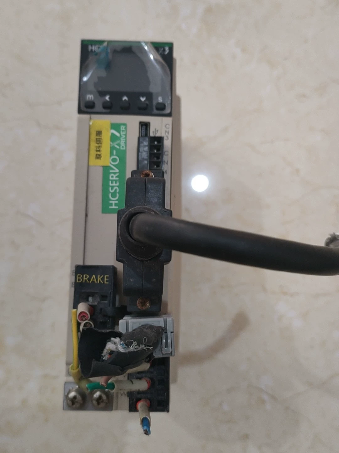 HCFA SV-X3DA040A-D servo drive - Used