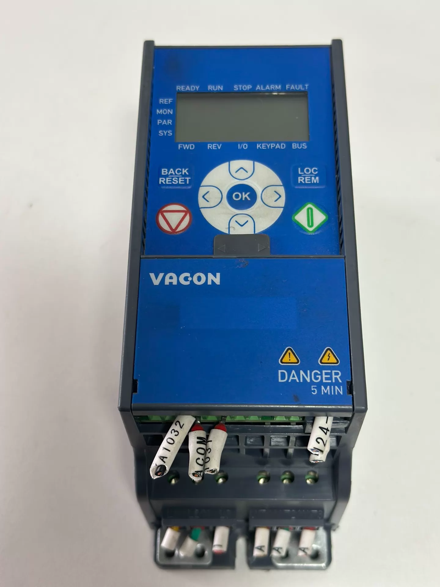 VACON VACON0020-3L-0001-2 70-AC3L00012W01A140BM25-00057139 Variable Frequency Drive - Used