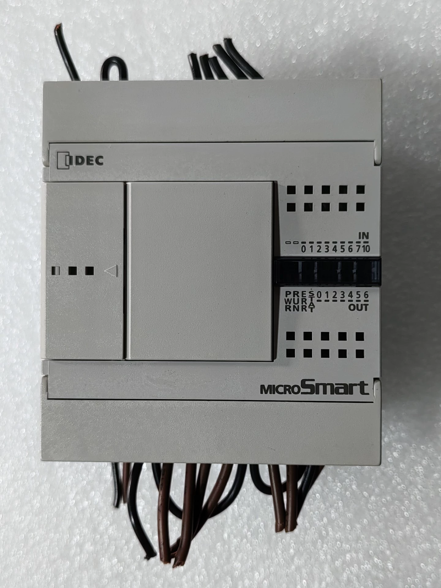 IDEC FC4A-C16R2 - 二手