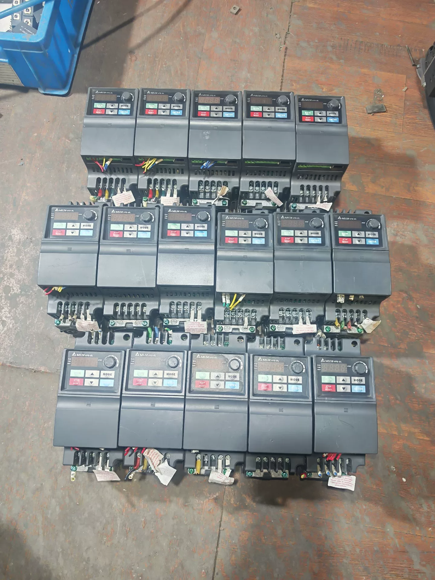 Delta VFD007EL21A variable frequency drive - Used