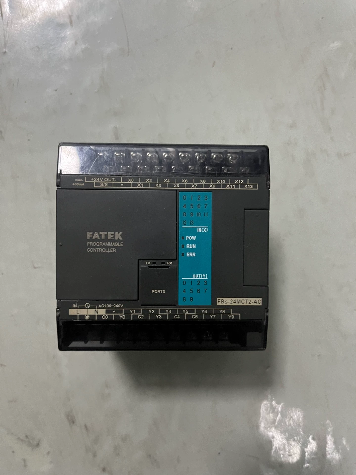 CLP FATEK FBs-24MCT2-AC - Usado